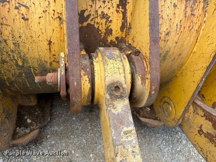 image for item FC3137 2004 Komatsu WA450-5L wheel loader