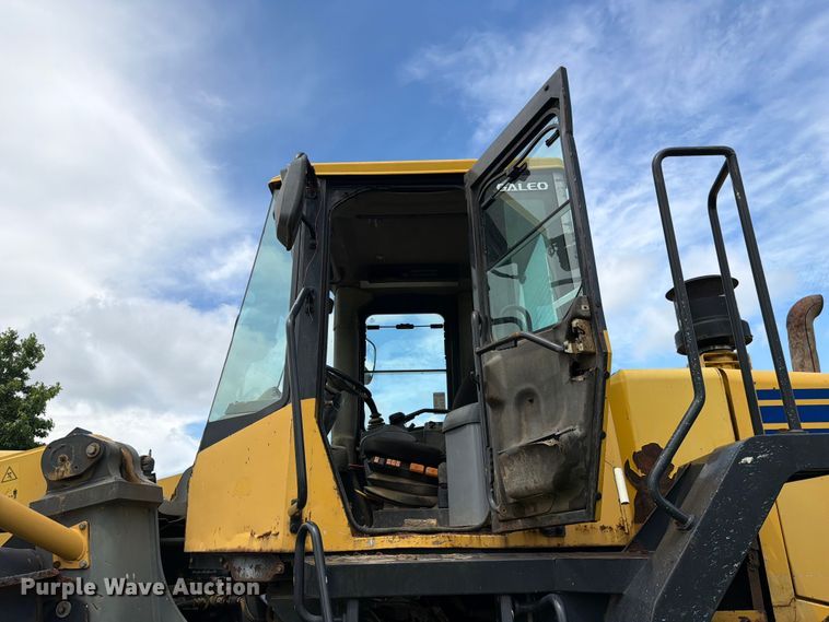 image for item FC3137 2004 Komatsu WA450-5L wheel loader