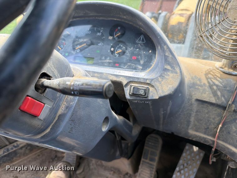 image for item FC3137 2004 Komatsu WA450-5L wheel loader