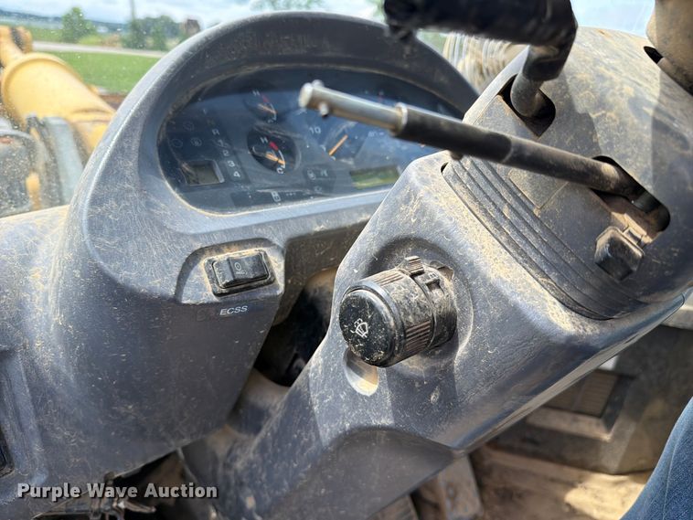 image for item FC3137 2004 Komatsu WA450-5L wheel loader