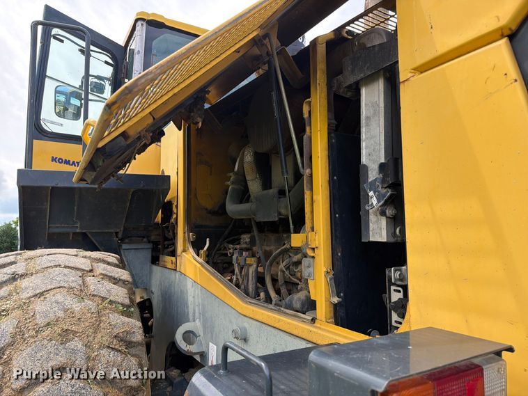 image for item FC3137 2004 Komatsu WA450-5L wheel loader