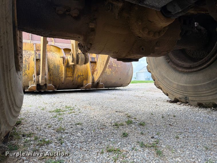 image for item FC3137 2004 Komatsu WA450-5L wheel loader