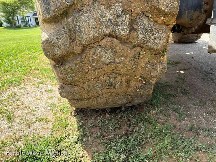 image for item FC3137 2004 Komatsu WA450-5L wheel loader