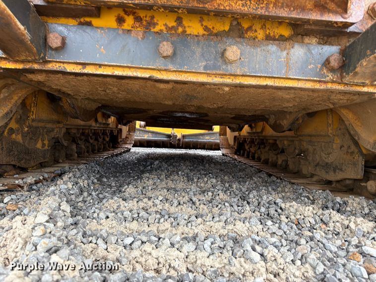 image for item FC3187 2016 John Deere 850K dozer