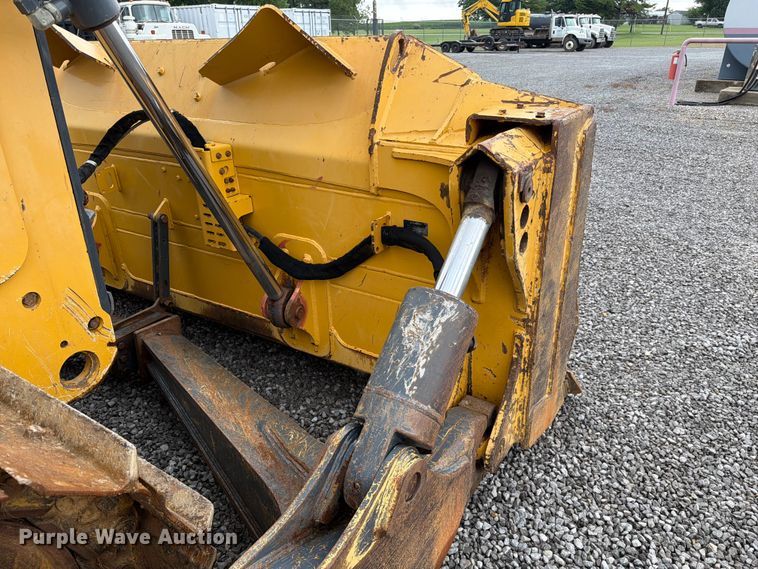 image for item FC3187 2016 John Deere 850K dozer