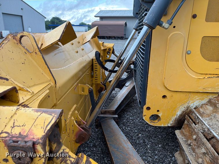 image for item FC3187 2016 John Deere 850K dozer