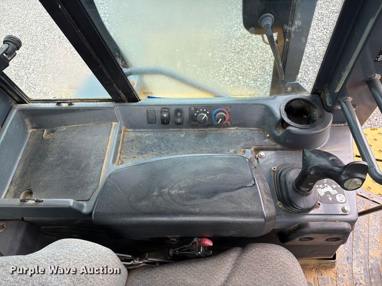 image for item FC3187 2016 John Deere 850K dozer