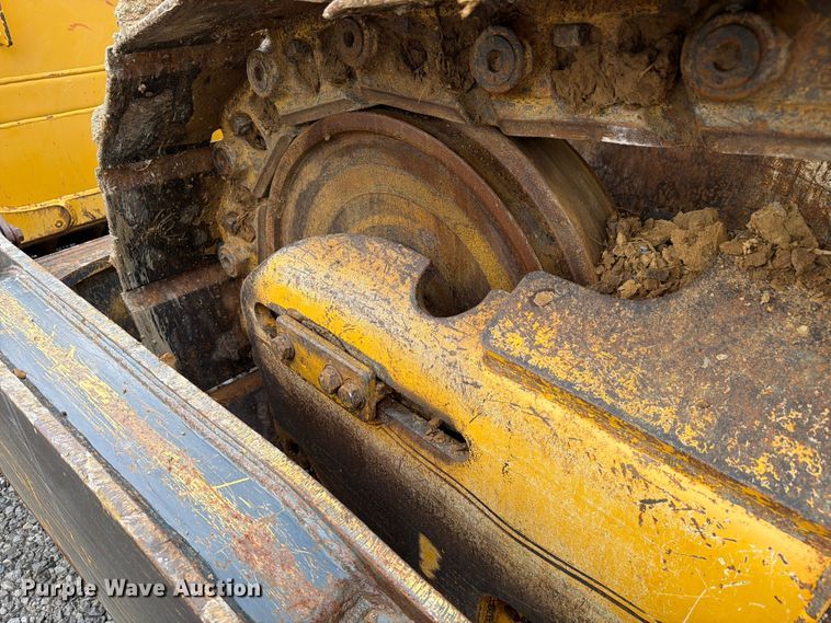 image for item FC3187 2016 John Deere 850K dozer