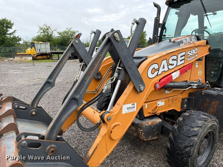 image for item FC3188 2017 Case 580 Super N backhoe