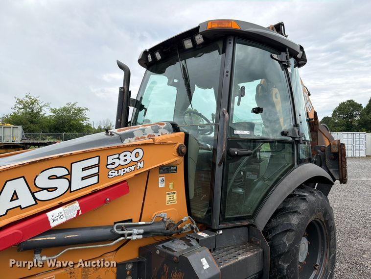 image for item FC3188 2017 Case 580 Super N backhoe
