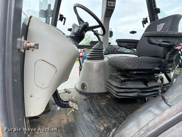 image for item FC3188 2017 Case 580 Super N backhoe