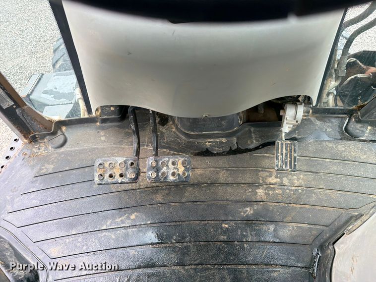 image for item FC3188 2017 Case 580 Super N backhoe