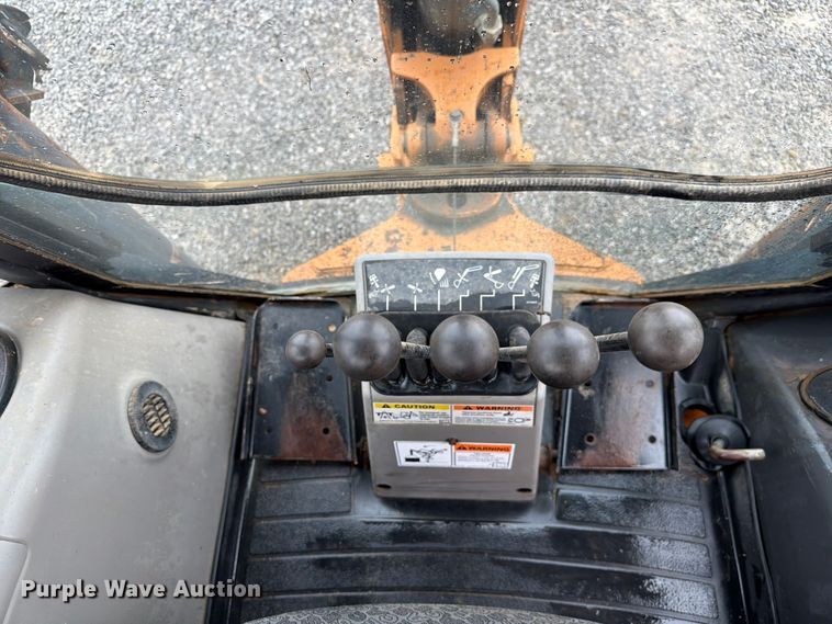 image for item FC3188 2017 Case 580 Super N backhoe