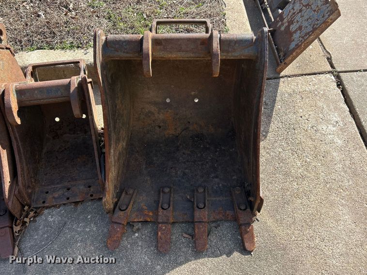 image for item FC5199 Bobcat attachments