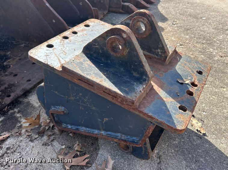 image for item FC5199 Bobcat attachments