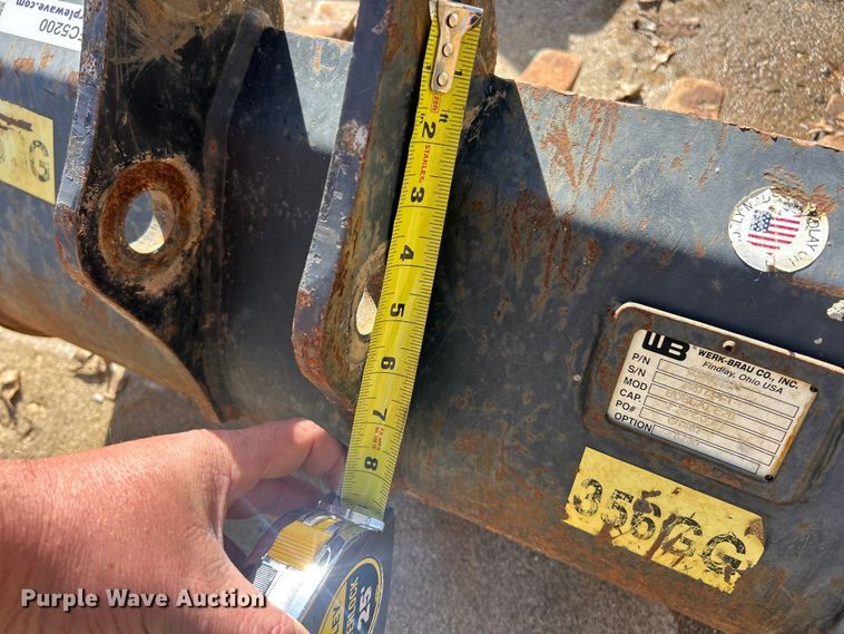 image for item FC5200 Werk-Brau Bobcat E20 bucket