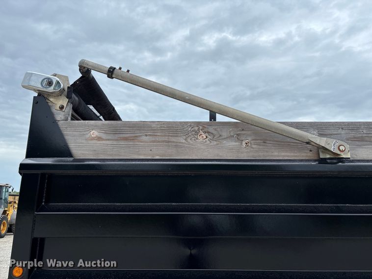 image for item FC5710 1996 Wheeler end dump pup trailer