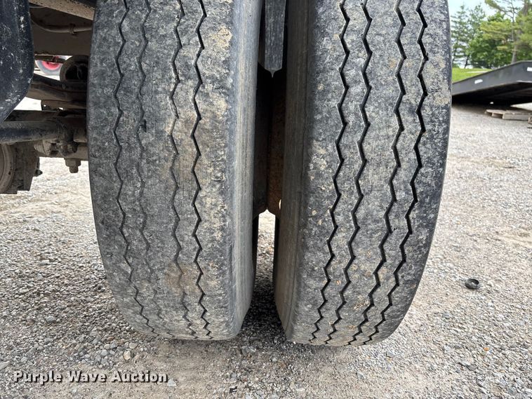 image for item FC5710 1996 Wheeler end dump pup trailer