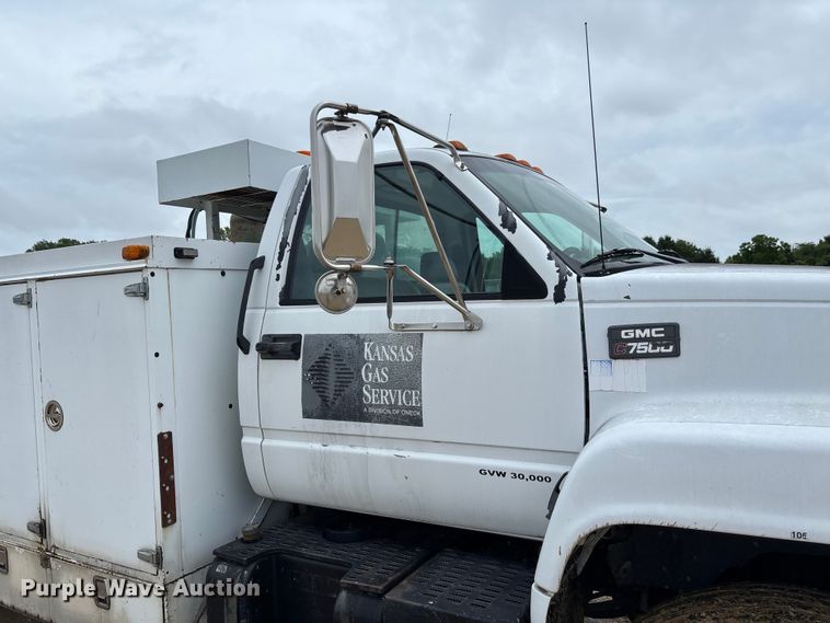 image for item FC5929 1998 GMC C7 utility / service truck