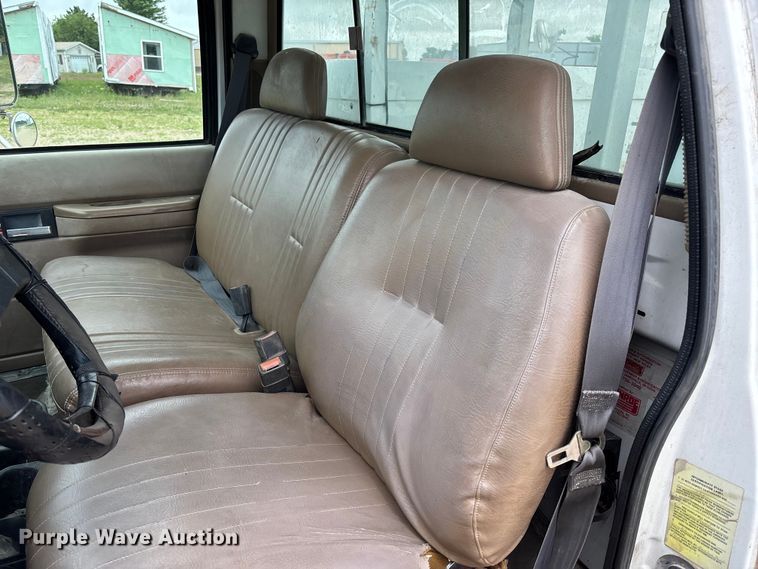 image for item FC5929 1998 GMC C7 utility / service truck