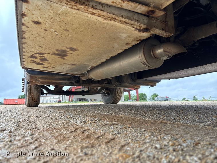 image for item FC5929 1998 GMC C7 utility / service truck