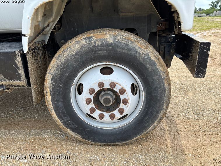 image for item FC5929 1998 GMC C7 utility / service truck