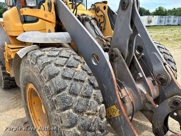 image for item FC5930 2008 Volvo L60F wheel loader