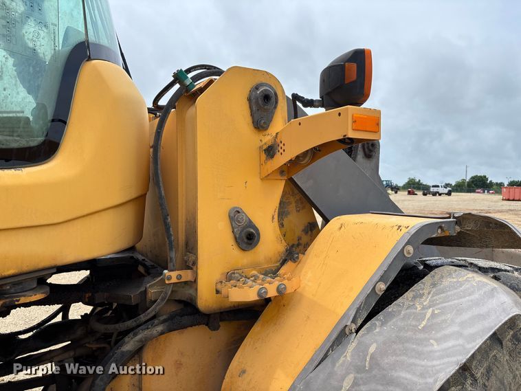 image for item FC5930 2008 Volvo L60F wheel loader
