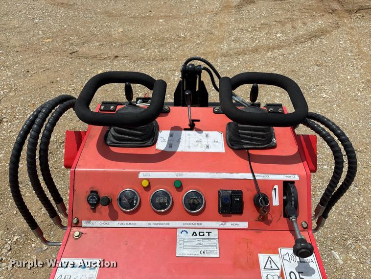 image for item FC5932 2023 AGT LRT23 compact utility loader