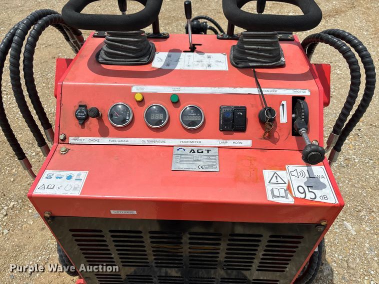 image for item FC5932 2023 AGT LRT23 compact utility loader
