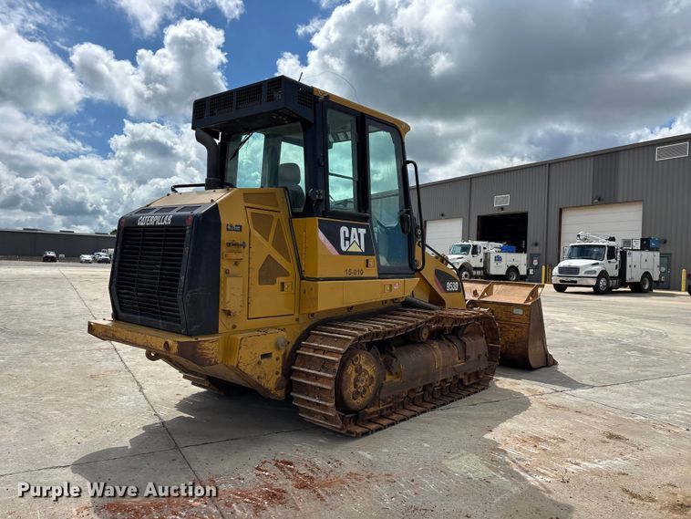 image for item FG0416 2015 Caterpillar 953D track loader