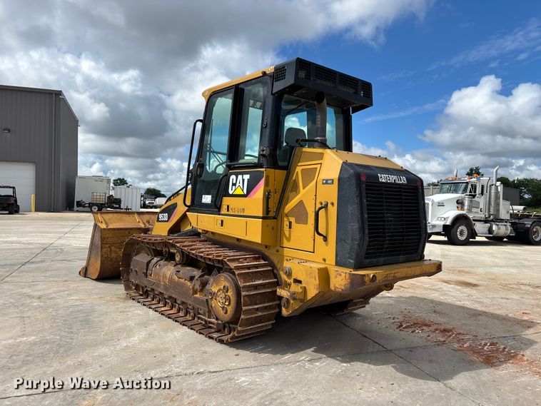 image for item FG0416 2015 Caterpillar 953D track loader