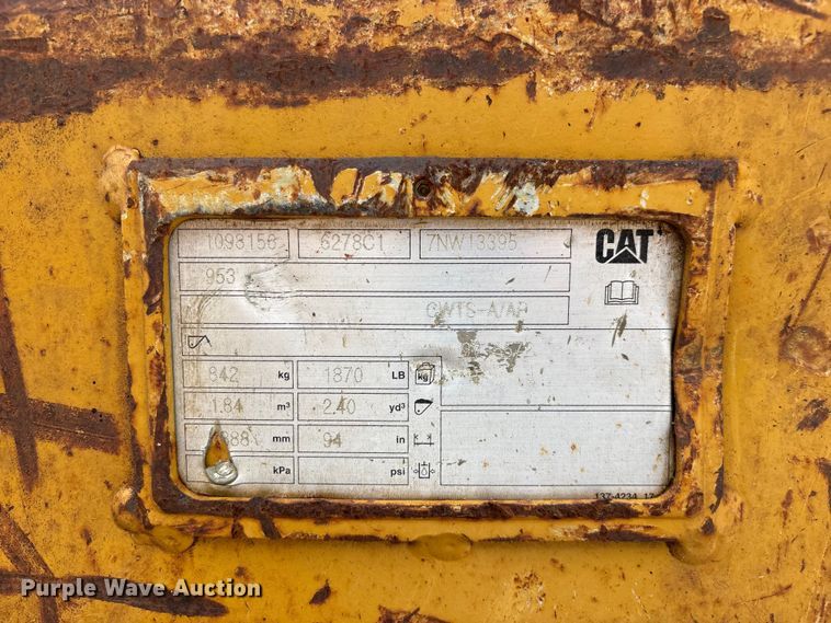 image for item FG0416 2015 Caterpillar 953D track loader