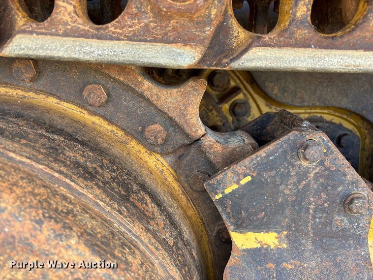 image for item FG0416 2015 Caterpillar 953D track loader
