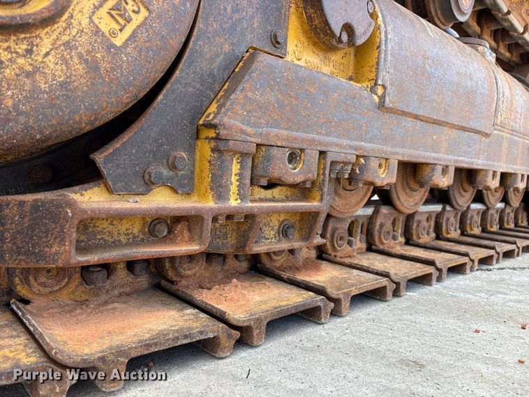 image for item FG0416 2015 Caterpillar 953D track loader