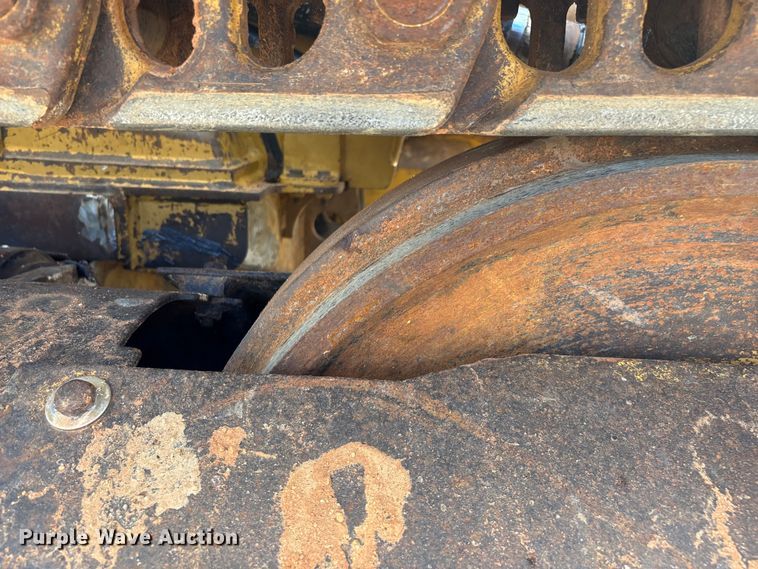 image for item FG0416 2015 Caterpillar 953D track loader
