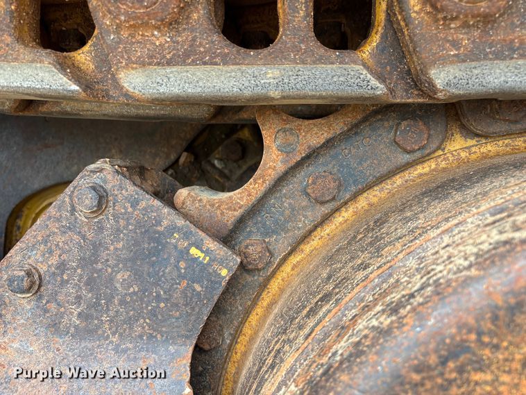 image for item FG0416 2015 Caterpillar 953D track loader