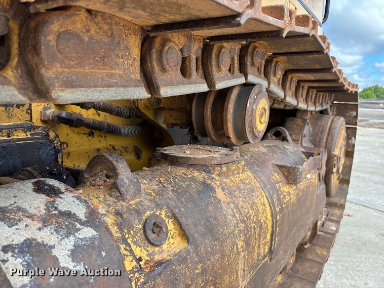 image for item FG0416 2015 Caterpillar 953D track loader