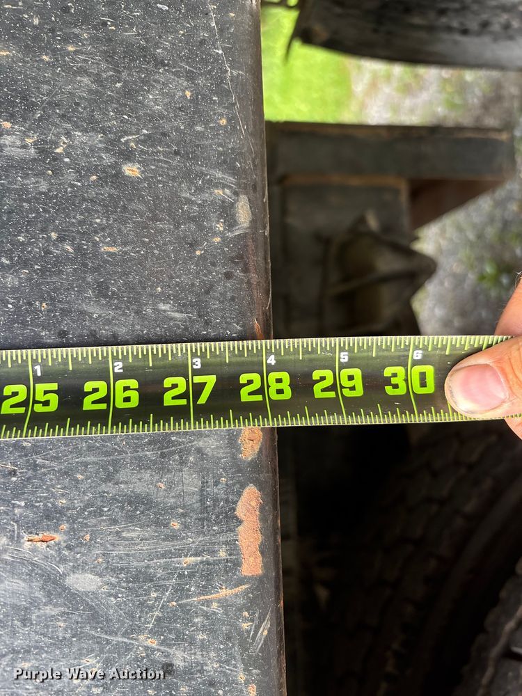 image for item FG0464 2015 Ford F650 Super Duty dump truck