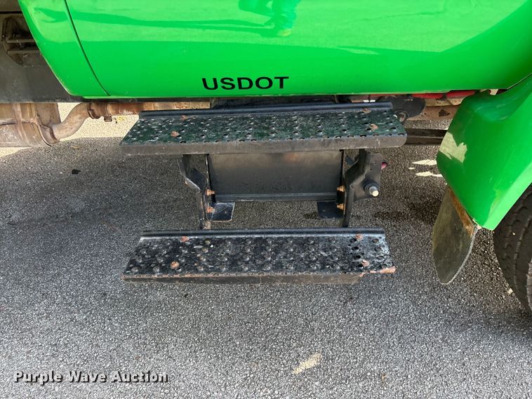 image for item FG0464 2015 Ford F650 Super Duty dump truck