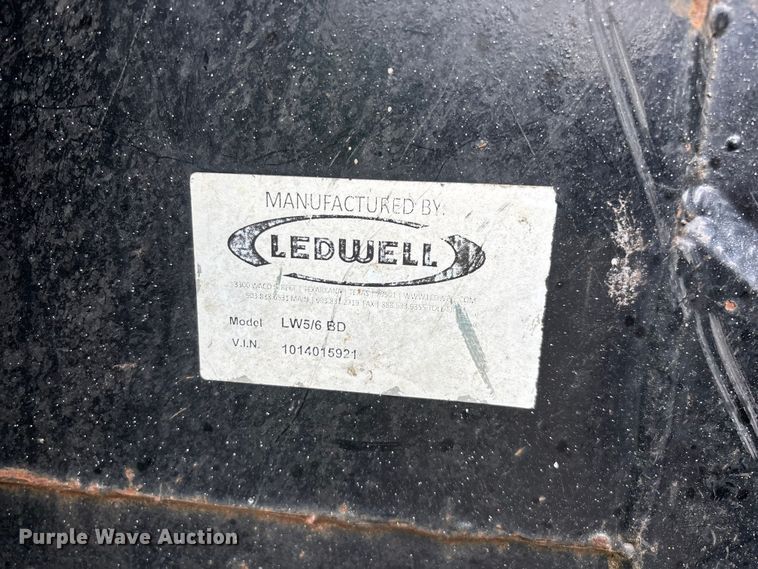 image for item FG0464 2015 Ford F650 Super Duty dump truck