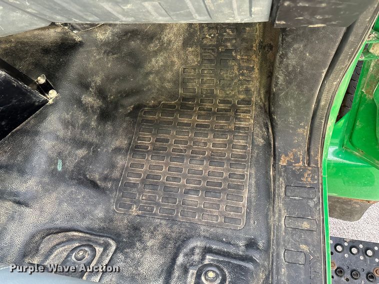image for item FG0464 2015 Ford F650 Super Duty dump truck