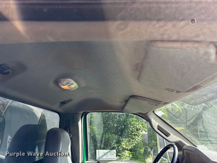 image for item FG0464 2015 Ford F650 Super Duty dump truck