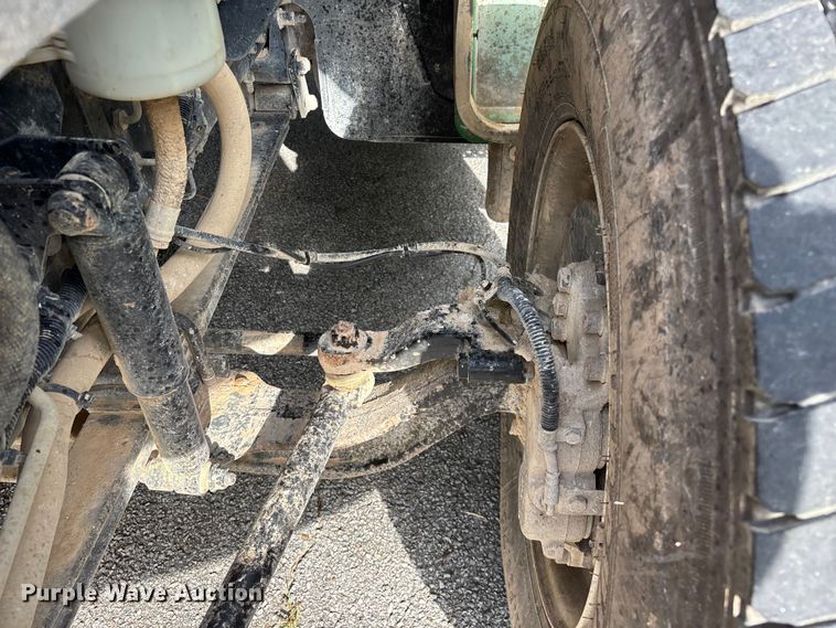 image for item FG0464 2015 Ford F650 Super Duty dump truck
