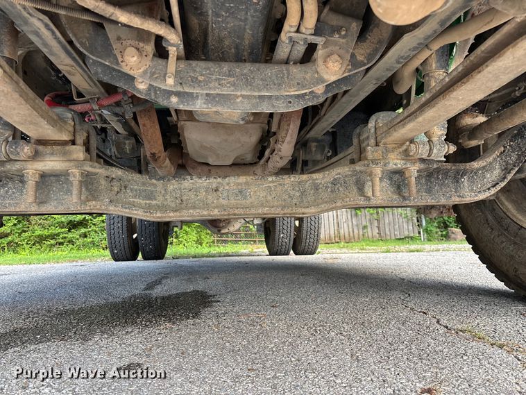 image for item FG0464 2015 Ford F650 Super Duty dump truck