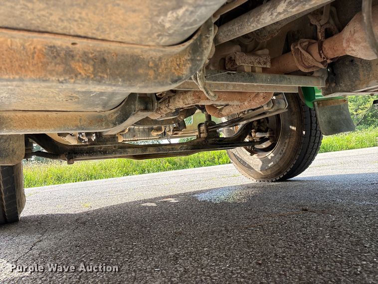image for item FG0464 2015 Ford F650 Super Duty dump truck