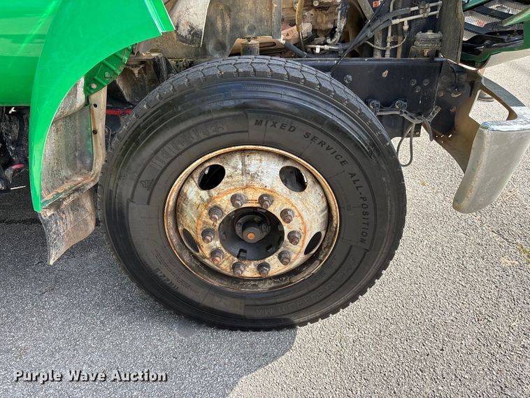 image for item FG0464 2015 Ford F650 Super Duty dump truck