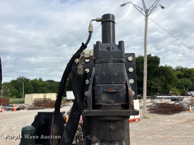 image for item FI0228 2019 Ditch Witch JT20 directional boring unit
