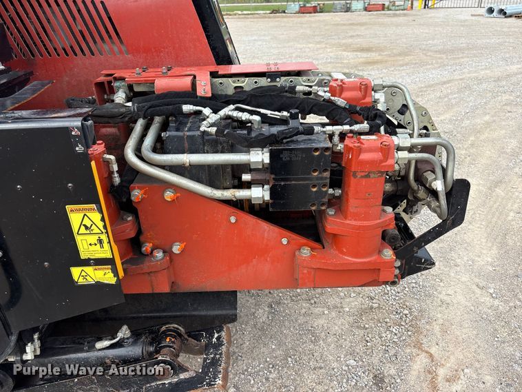 image for item FI0228 2019 Ditch Witch JT20 directional boring unit
