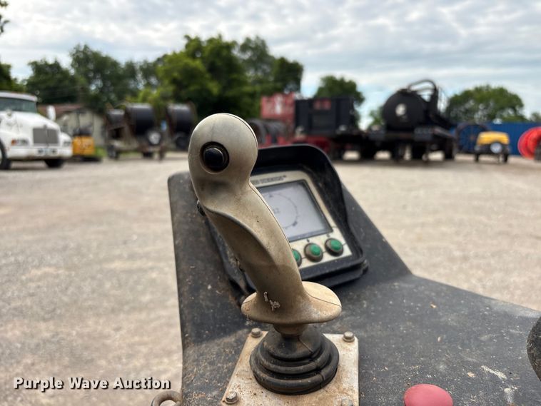 image for item FI0228 2019 Ditch Witch JT20 directional boring unit